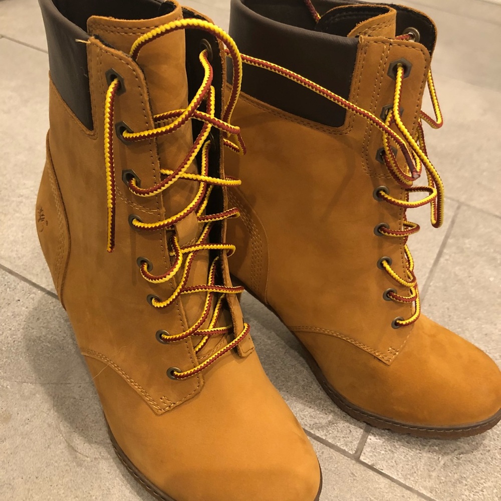 Timberland heeled boots